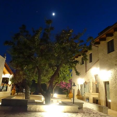 L'Antico Casolare Bed & Breakfast Castellana Grotte Exterior photo